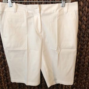 Talbots classic Bermudas